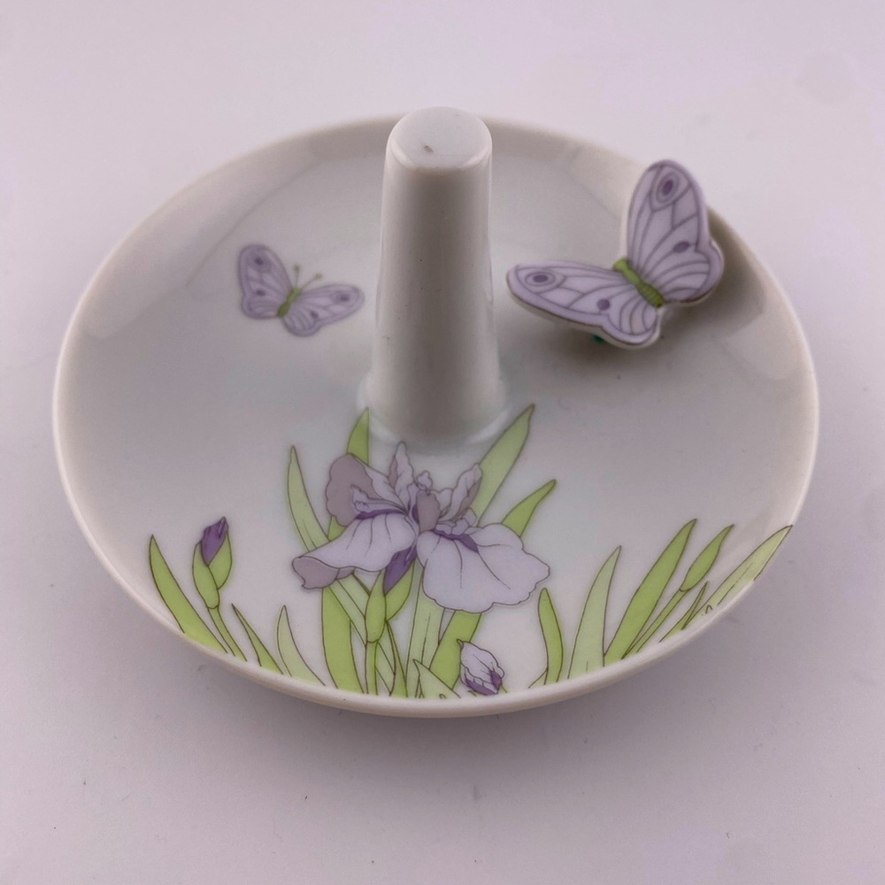 Floral Ring Holder with Purple Butterflies